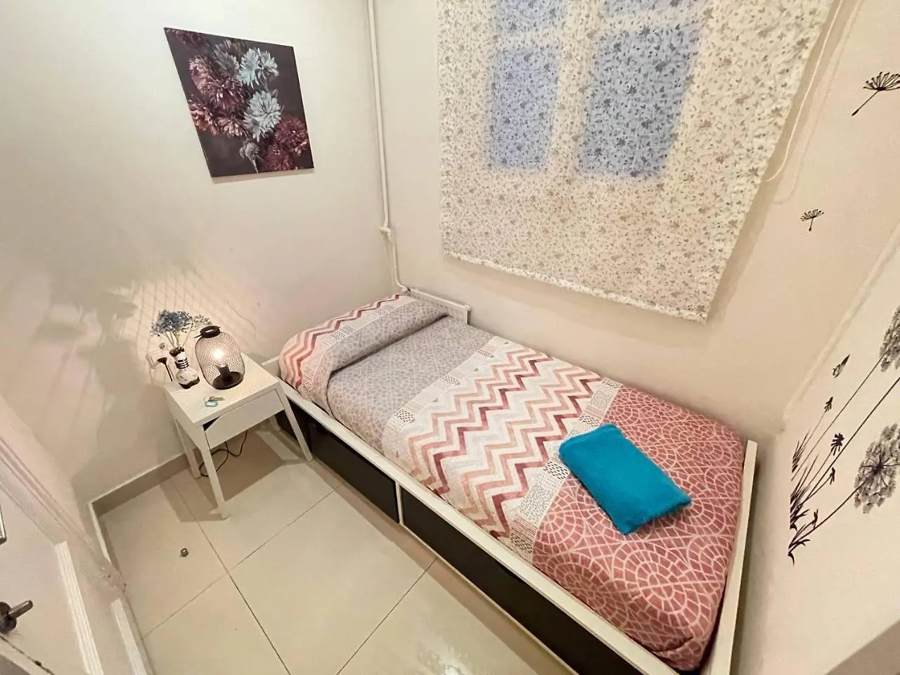 Acogedoras Habitaciones En Gran Via Barcelona 0*,